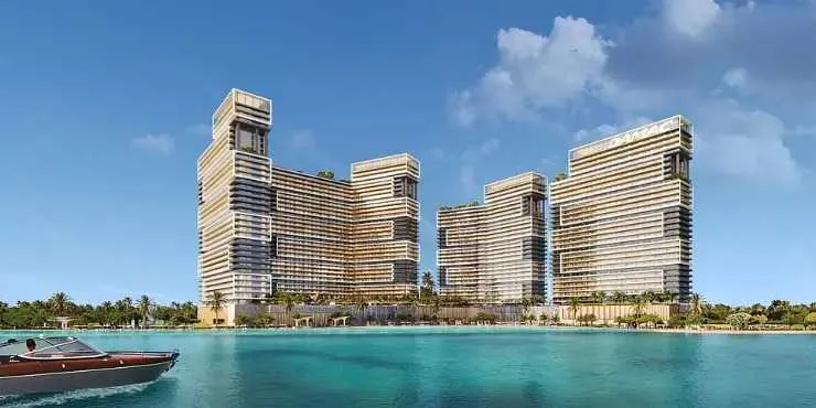Azizi Riviera 62